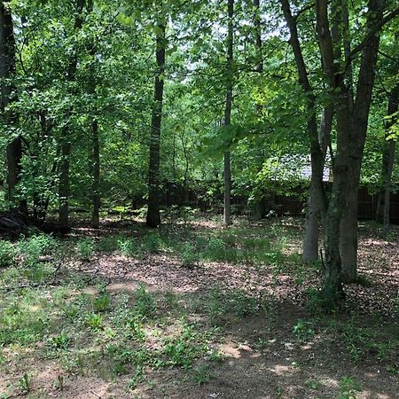 Wooded Twin Lakes Retreat 13 Mi To Lake Michigan! Extérieur photo